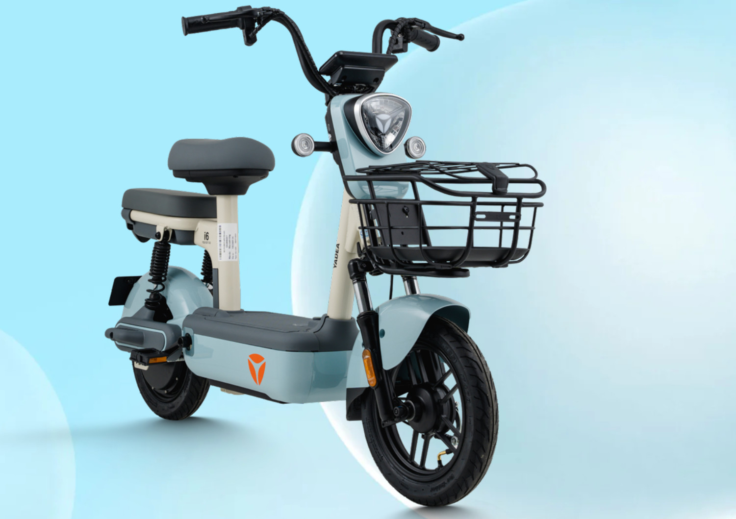 Giỏ xe chắc chắn với nắp đậy bảo quản đồ đạc cẩn thận