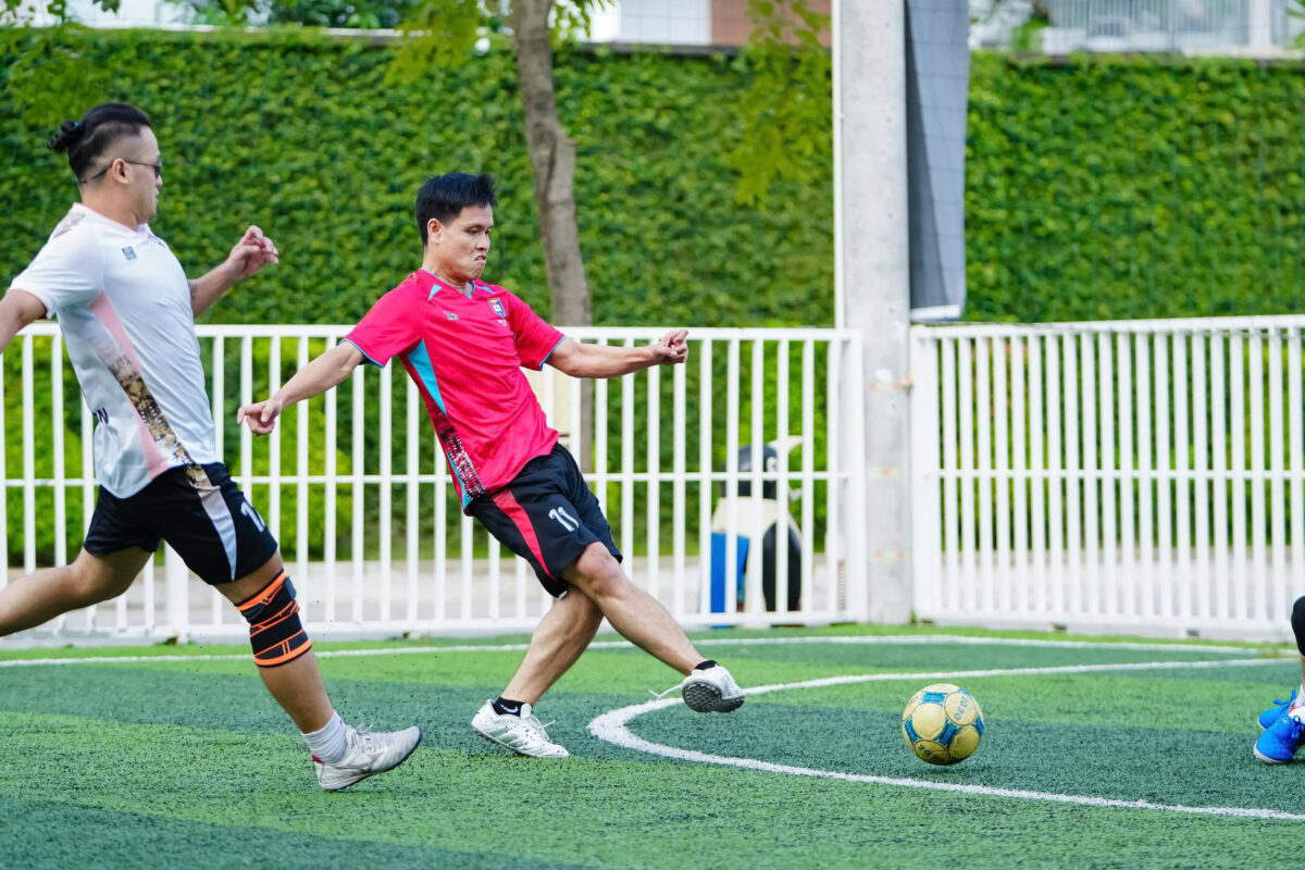 xemaydienbinhduong.com